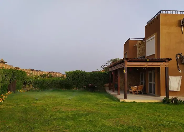Florence In Marina Wadi Degla Ain Sokhna - Ground Floor With 360 Sqm With Private Garden Chalet Ain Suchna